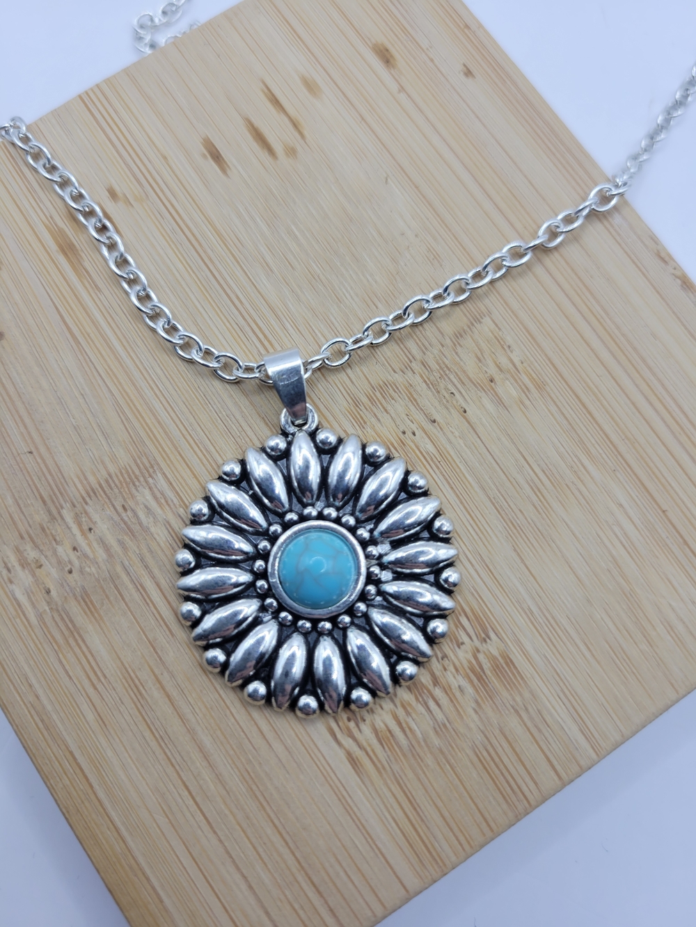 Turquoise Center Silver Floral Pendant Necklace